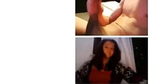 Η Babe Kaylee Hilton ρούφηξε σκληρή μπανάνα και τη μοιράστηκε με τη θετή μαμά