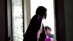 Πρωκτικό μωρά στο κώλο fuck τρίο
