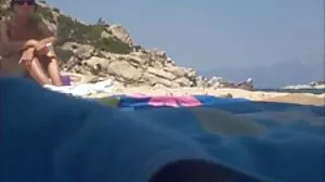 Λεσβιακό φοβερό μουνί γροθιά