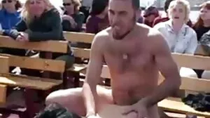 Η λαχταριστή, μόλις και νόμιμη, Kat Dior δεν χορταίνει