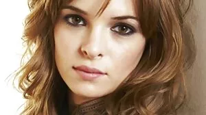 Έφηβος έπιασε τη MILF και το ραντεβού της να γαμούνται στην κρεβατοκάμαρα