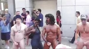 Πρωκτικό σεξ μέσω ανοιχτής πιτζάμας