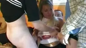 Σαδιστική βρετανίδα ερωμένη σε οδυνηρό iceplay