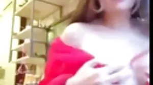 Η ένδοξη Daniella Rose απολαμβάνει το shlong στο τανγκ της