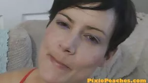 Ο Remy LaCroix γαμάει τα ρολόγια Black Cock και Cuckold