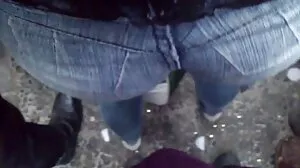 Ασιατική έφηβη Eva Yi όλα λαδερά σε σκληρό κόκορα