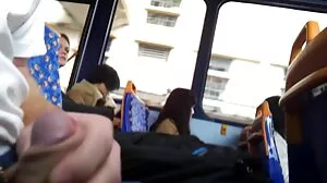 Το τραβηγμένο ερασιτεχνικό μωρό ευρώ απολαμβάνει δημόσια διασκέδαση